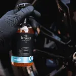Auto si Moto - Intretinere auto - Produse curatare auto - Deturner Wet Coat – Coating Spray cu Efect Hidrofob Instant pentru Aplicare pe Suprafata Umeda 250ml - Infinity.ro