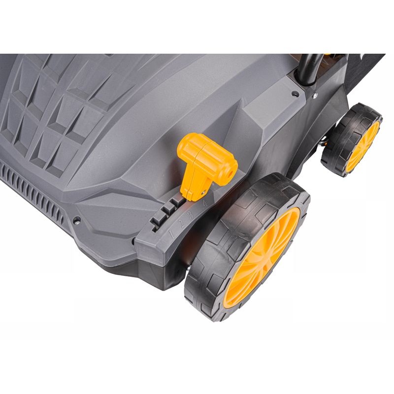 Casa si Gradina - Gradinarit si plante - Utilaje gradina - Masini de tuns iarba - Aerator vertical electric 3 in 1 2400W, Powermat, PM0937 - Infinity.ro