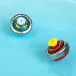 Jucarii, Copii si Bebe - Jucarii si jocuri - Jucarii & jocuri educative - Jucarii interactive - Set de lupta cu titirezi si lansatori - Dimensiuni 45.5x8x45cm - Mmulticolor - Infinity.ro