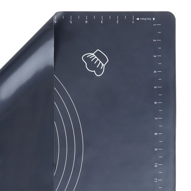 Casa si Gradina - Bucatarie si vesela - Ustensile bucatarie - Ustensile ornare prajituri - Covoras din silicon pentru framantat si copt 64×45 cm, gri - Infinity.ro