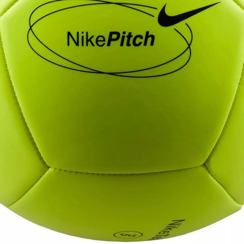 Sport si Outdoor - Sporturi de echipa - Fotbal - Mingi fotbal - Minge fotbal Nike Pitch Team 26 - Infinity.ro