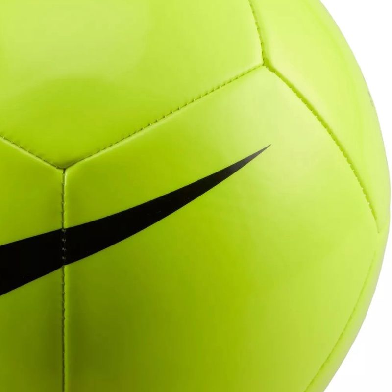 Sport si Outdoor - Sporturi de echipa - Fotbal - Mingi fotbal - Minge fotbal Nike Pitch Team 26 - Infinity.ro