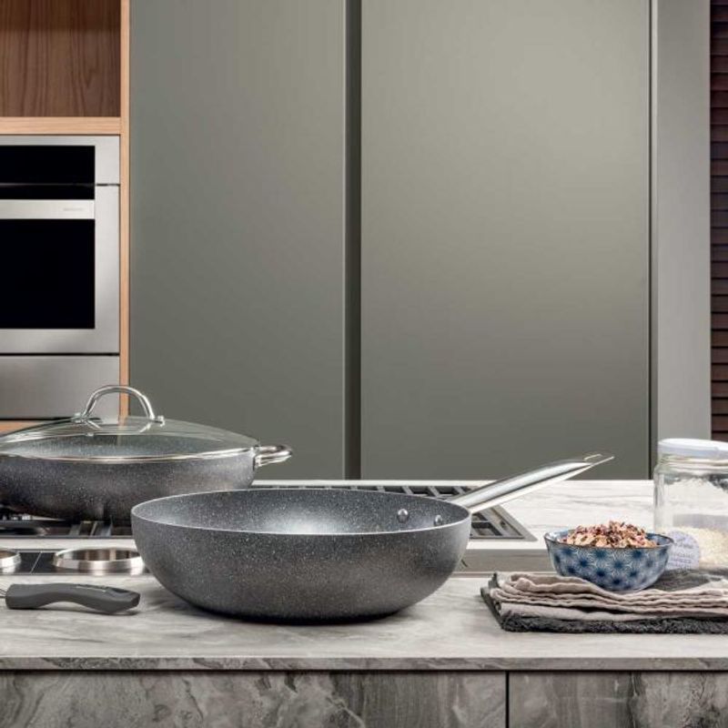 Casa si Gradina - Bucatarie si vesela - Vase pentru gatit - Oale si cratite - Cratita coada si capac 28cm Big Family Tognana - Infinity.ro