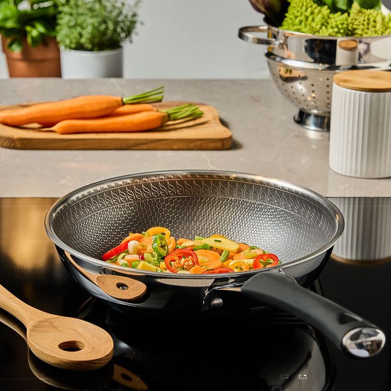 Casa si Gradina - Bucatarie si vesela - Vase pentru gatit - Tigai si seturi - Tigaie cu maner Andrea Fontebasso Luxury, Otel inoxidabil, 24 cm, Argintiu - Infinity.ro