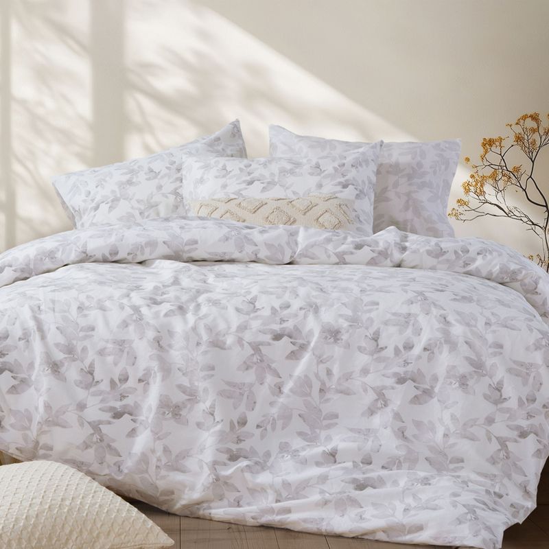 Casa si Gradina - Textile si covoare - Lenjerii de pat - Seturi de lenjerie - Set husa 270x270 cm + 2 fete perna 52x72 cm + cearsaf 180x200 cm Nef-Nef Sencil Ecru - Infinity.ro