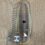 Casa si Gradina - Bucatarie si vesela - Vesela si tacamuri - Platouri de bucatarie - Platou oval sticla Efegil 39x14 cm transparent-auriu - Infinity.ro