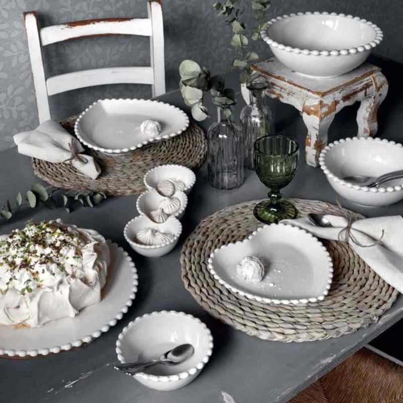 Casa si Gradina - Bucatarie si vesela - Vesela si tacamuri - Platouri de bucatarie - Platou 20cm ornament inima Tognana - Infinity.ro