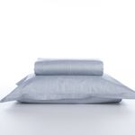 Casa si Gradina - Textile si covoare - Lenjerii de pat - Seturi de lenjerie - Set husa pilota 240x230 cm + 2 fete perna 52x72 cm Nef-Nef Elements Mirrage Gri - Infinity.ro