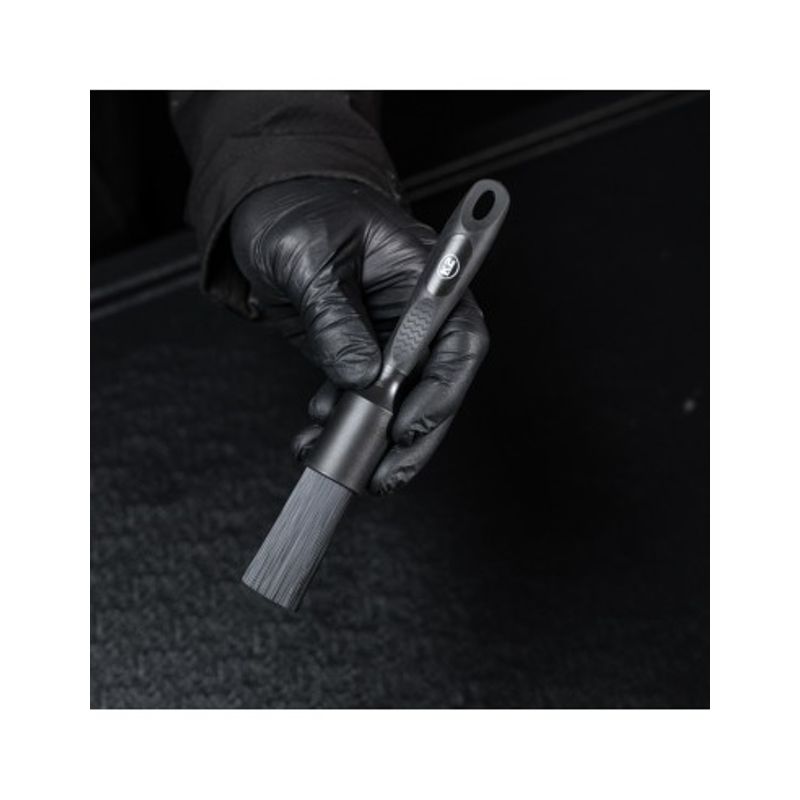 Auto si Moto - Intretinere auto - Produse curatare auto - Pensula detailing roti, motor si locuri greu accesibile K2 Strong Detailing Brush 31 mm - Infinity.ro