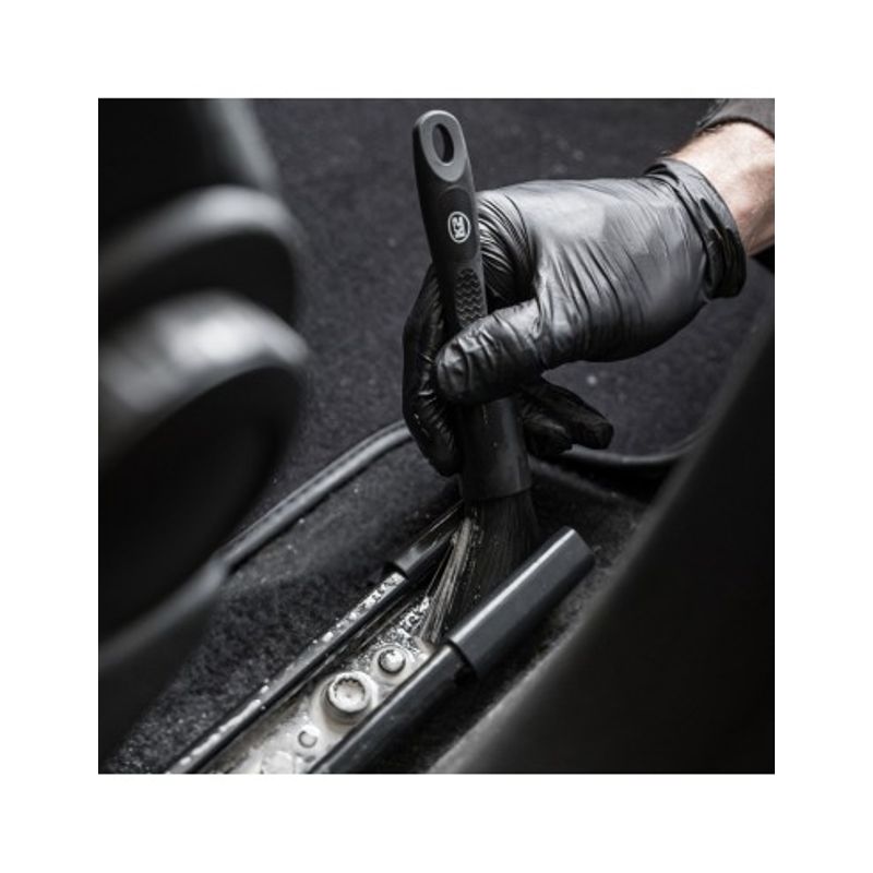 Auto si Moto - Intretinere auto - Produse curatare auto - Pensula detailing roti, motor si locuri greu accesibile K2 Strong Detailing Brush 31 mm - Infinity.ro