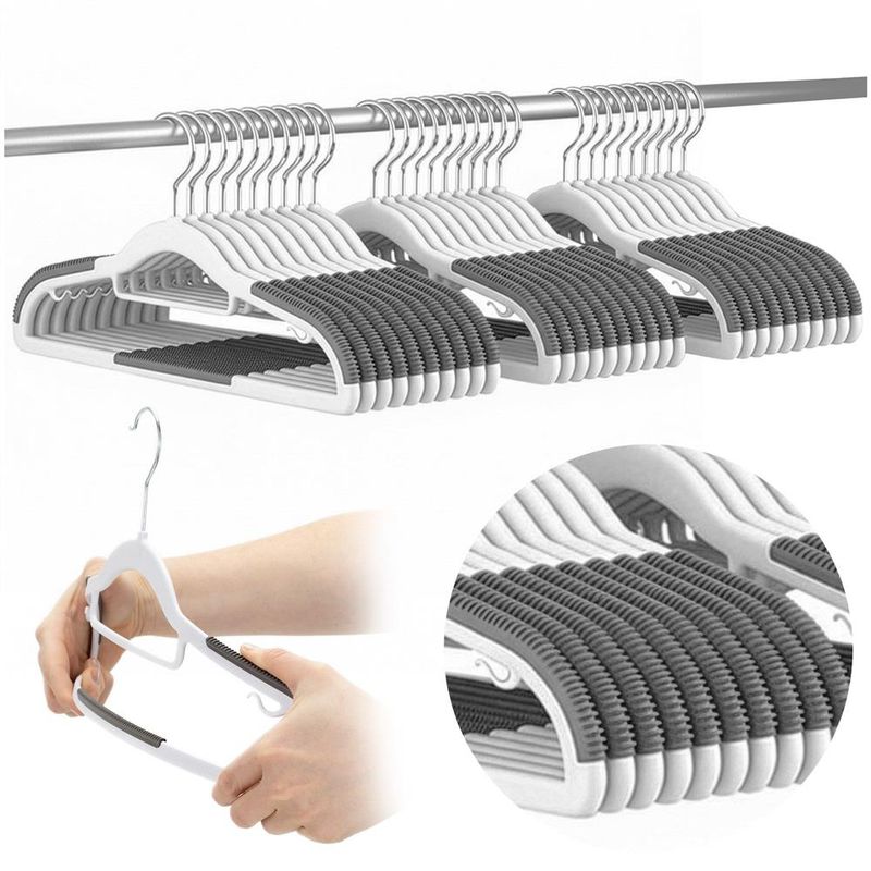 Casa si Gradina - Mobilier - Organizare si depozitare - Umerase si valeti - Set de 30 de umerase antiderapante pentru haine, din PE, cu carlig metalic rotativ, 41 cm, alb si gri - Infinity.ro