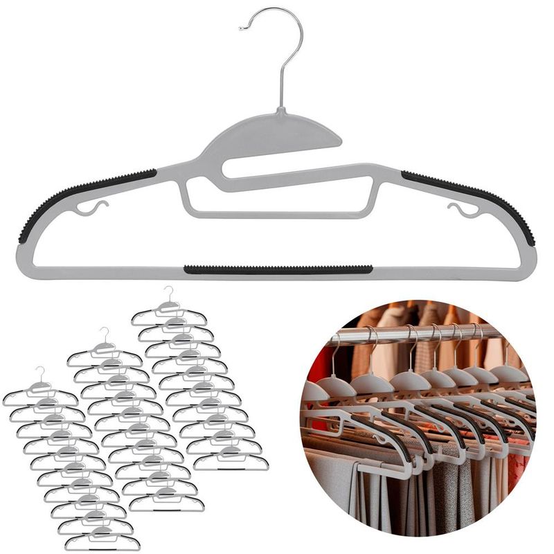 Casa si Gradina - Mobilier - Organizare si depozitare - Umerase si valeti - Set de 30 de umerase antiderapante pentru haine, din PE, cu carlig metalic rotativ, 41 cm, gri si negru - Infinity.ro