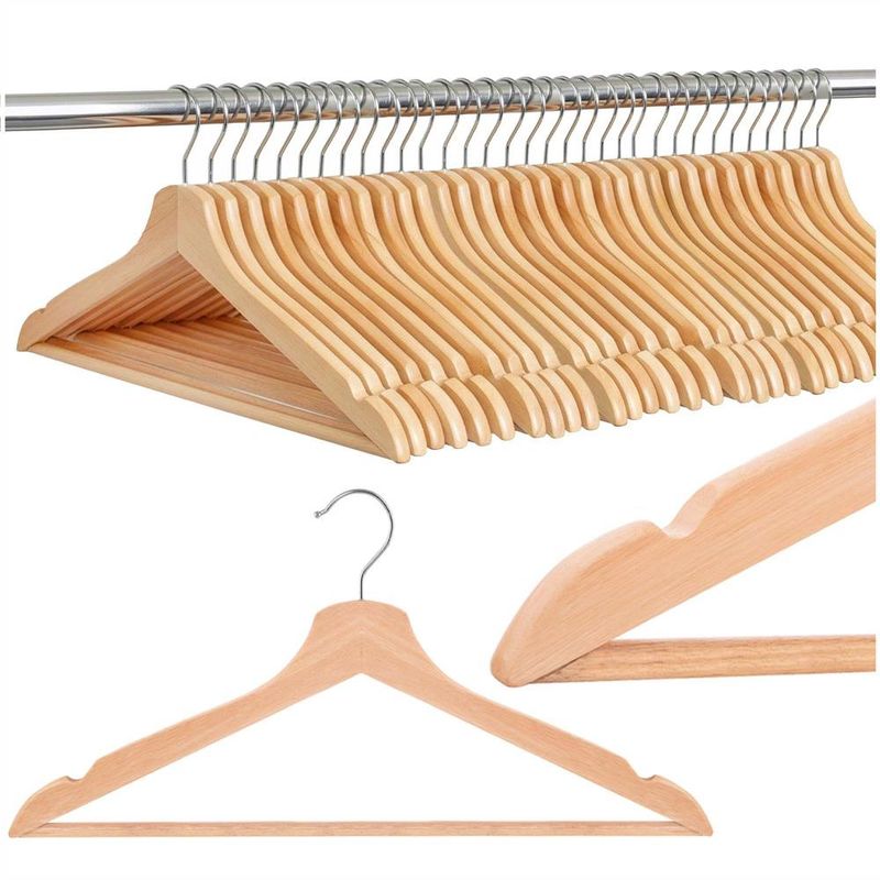 Casa si Gradina - Mobilier - Organizare si depozitare - Umerase si valeti - Set de 30 umerase din lemn cu carlig cromat rotativ, forma ergonomica, 43x21 cm, maro natur - Infinity.ro