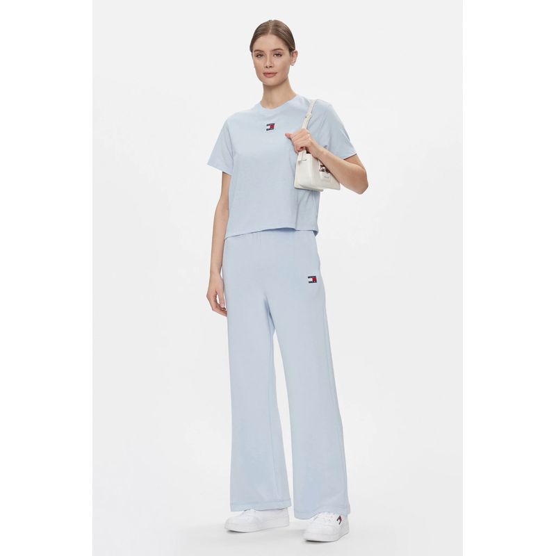 Fashion, accesorii si bijuterii - Femei - Imbracaminte femei - Tricouri si topuri femei - Tricou dama Tommy Jeans Badge DW0DW17391 XS INTL Albastru deschis - Infinity.ro