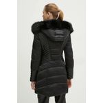 Fashion, accesorii si bijuterii - Femei - Imbracaminte femei - Jachete si geci femei - Geaca Dama Guess OXANA W4BL61 – Matlasata, Cambrata, cu Gluga din Blana Sintetica Negru S INTL - Infinity.ro