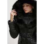 Fashion, accesorii si bijuterii - Femei - Imbracaminte femei - Jachete si geci femei - Geaca Dama Guess OXANA W4BL61 – Matlasata, Cambrata, cu Gluga din Blana Sintetica Negru S INTL - Infinity.ro