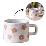 Casa si Gradina - Bucatarie si vesela - Cani si pahare - Cani si cesti - Cana ceramica, cu imprimeu bej, model floral retro, 250 ml, eCarla, KB30 - Infinity.ro