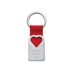 Fashion, accesorii si bijuterii - Barbati - Accesorii barbati - Alte accesorii barbati - Breloc Gravat in Forma de inima rosie cu Textul "Langa tine ma simt acasa." - Infinity.ro