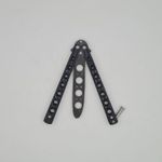 Sport si Outdoor - Camping - Cutite, bricege si accesorii - Cutite si bricege - Cutit fluture Butterfly, Balisong  22.50 cm, negru,  fara tais, de antrenament, model simplu - Infinity.ro