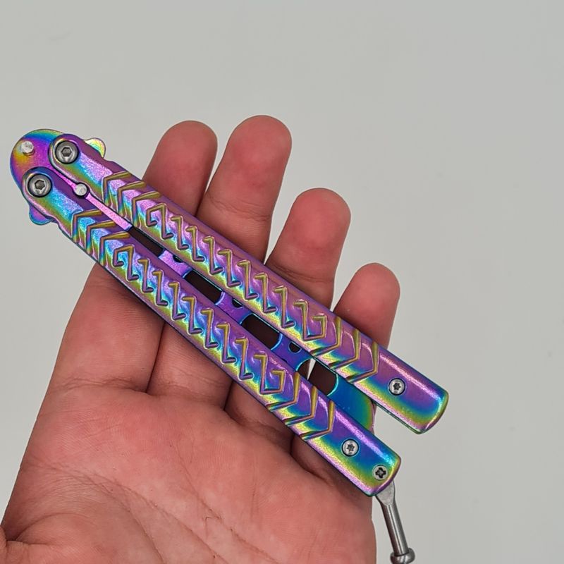 Sport si Outdoor - Camping - Cutite, bricege si accesorii - Cutite si bricege - Cutit fluture Butterfly, Balisong  22 cm, fade, fara tais, de antrenament, model incrucisat - Infinity.ro