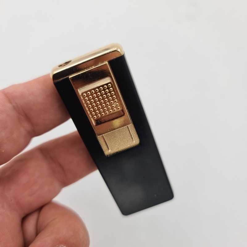 Market - Tutun si tigari - Articole si accesorii tutun - Bricheta Metalica Gravata, Personalizata cu Textul Tau, cu Gaz, Antivant, Reincarcabila, Neagra, Cutie - Infinity.ro