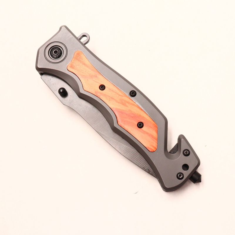 Sport si Outdoor - Camping - Cutite, bricege si accesorii - Cutite si bricege - Briceag Cu Sistem De Taiat Centura Si Dispozitiv Pentru Spart Geamuri, Maner Lemn, Prindere Curea, Metalic, 23 cm - Infinity.ro