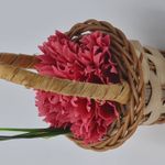 Market - Cadouri - Flori si aranjamente - Cosulet, aranjament floral trandafiri "Cosulet cu flori", flori de sapun, model garoafa, m2, 30x17x15 cm - Infinity.ro