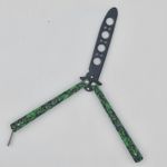 Sport si Outdoor - Camping - Cutite, bricege si accesorii - Cutite si bricege - Cutit fluture Butterfly, Balisong  21.50cm, cap de mort verde M2, fara tais, de antrenament - Infinity.ro