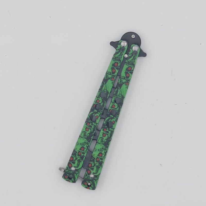 Sport si Outdoor - Camping - Cutite, bricege si accesorii - Cutite si bricege - Cutit fluture Butterfly, Balisong  21.50cm, cap de mort verde M2, fara tais, de antrenament - Infinity.ro