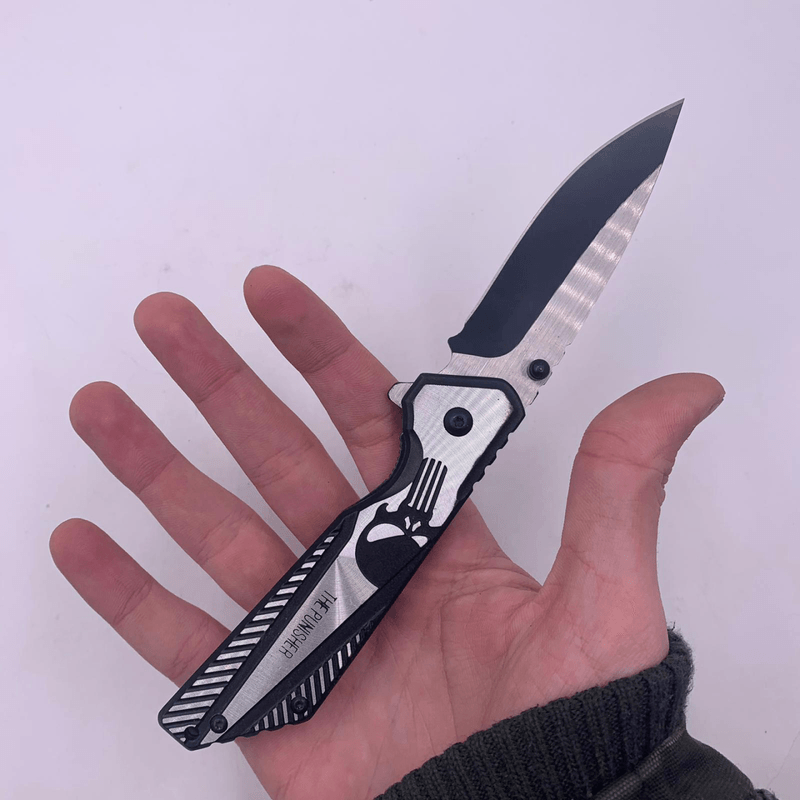 Sport si Outdoor - Camping - Cutite, bricege si accesorii - Cutite si bricege - Briceag The Punisher, Deschidere Automata a Lamei pe Buton, Prindere Curea, 20 cm, Metalic, Fade, Negru - Infinity.ro