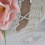 Market - Cadouri - Flori si aranjamente - Bicicleta, aranjament floral trandafiri "Cosulet cu flori", flori de sapun, model M4, 30x17x15 cm - Infinity.ro