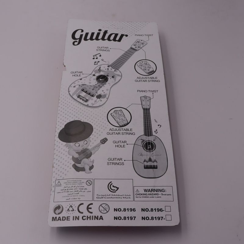 Jucarii, Copii si Bebe - Jucarii si jocuri - Jucarii de rol - Instrumente muzicale de jucarie - Jucarie Chitara, rosie, model haios, pana pentru cantat - Infinity.ro