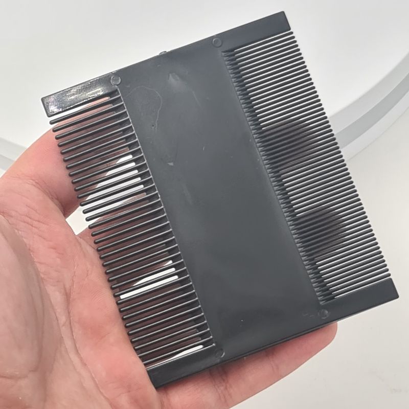 Ingrijire personala si Cosmetice - Ingrijire personala - Ingrijire par - Perii de par si piepteni - Pieptan paduchi, negru, model simplu, negru, 8 x 9 cm - Infinity.ro