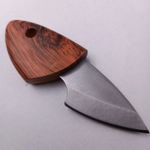 Sport si Outdoor - Camping - Cutite, bricege si accesorii - Cutite si bricege - Mini Cutit cu Teaca din Lemn, Agatatoare, Lama Otel Inoxidabil, 10 cm, Maro - Infinity.ro