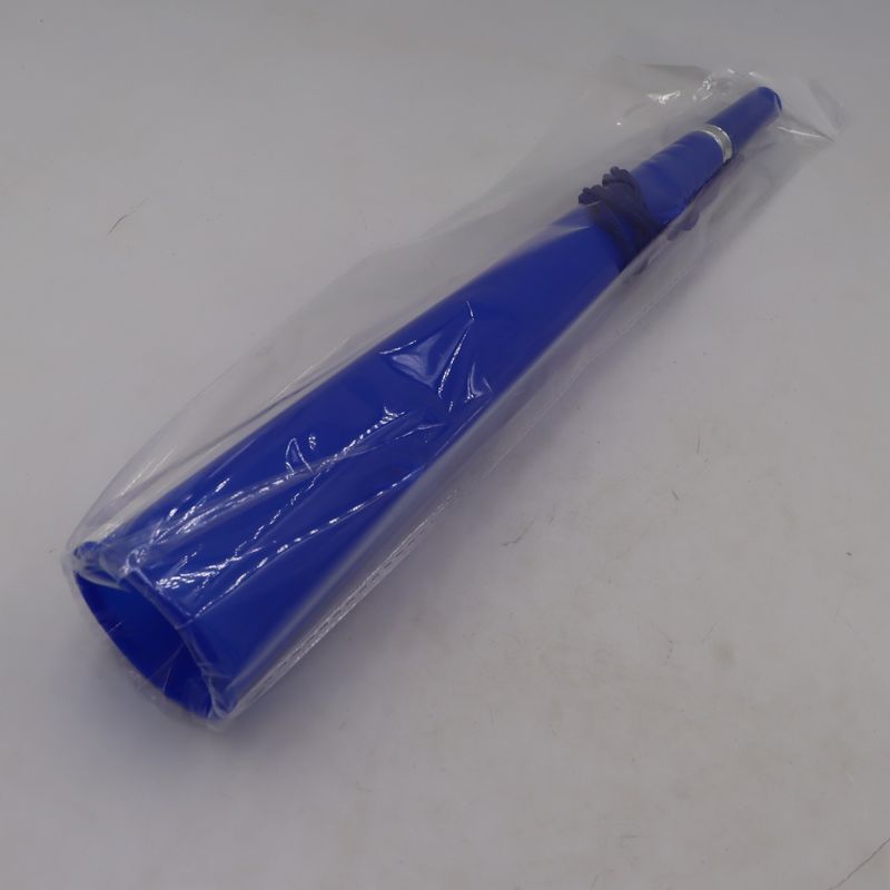 Casa si Gradina - Decoratiuni - Decoratiuni petrecere - Coifuri si suflatori - Vuvuzela Goarna Simpla, Petreceri, Stadion, Miting, Albastra, Snur, 36 cm - Infinity.ro
