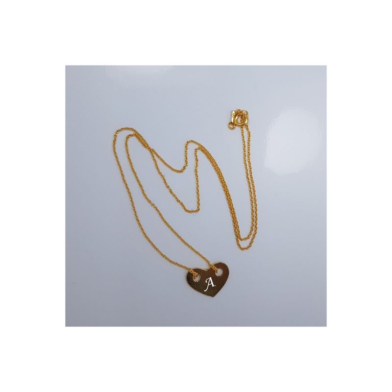 Fashion, accesorii si bijuterii - Femei - Bijuterii femei - Coliere femei - Lantisor personalizat argint 925 suflat aur cu inima gravata intiala ta - Infinity.ro