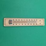 TV, Audio-Video si Foto - Optica, astronomie si metrologie - Meteorologie - Termometre Meteo - Termometru Meteo Confectionat din Lemn, Pentru Camera, Agatatoare, 22 cm - Infinity.ro