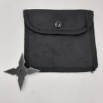 Sport si Outdoor - Camping - Cutite, bricege si accesorii - Cutite si bricege - Steluta ninja pentru aruncat la tinta 4 colturi, in husa, negru,4.5 cm, - Infinity.ro