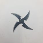 Sport si Outdoor - Camping - Cutite, bricege si accesorii - Cutite si bricege - Stea Ninja Pentru Aruncat la Tinta, 4 Colturi, Model Curbat, 6 cm, Negru, Husa - Infinity.ro