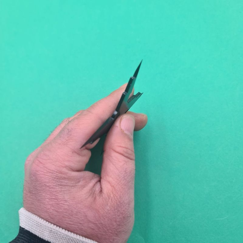 Sport si Outdoor - Camping - Cutite, bricege si accesorii - Cutite si bricege - Stea Ninja cu 4 Colturi Pentru Aruncat la Tinta, Husa Material Textil, 9 cm, Negru - Infinity.ro