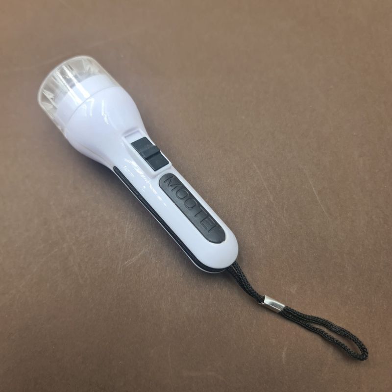 Sport si Outdoor - Camping - Articole solare camping - Lampi si lanterne camping - Lanterna Led, Model Simplu, Snur, Alb, 10 cm - Infinity.ro