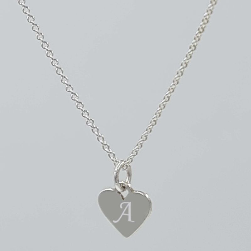 Fashion, accesorii si bijuterii - Femei - Bijuterii femei - Coliere femei - Lant argint 925, 50 cm,  si charm inima argint cu agatare inima, gravat litera A - Infinity.ro