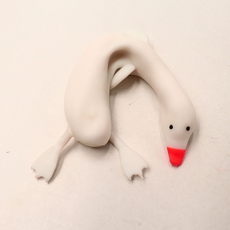 Jucarii, Copii si Bebe - Jucarii si jocuri - Jucarii & jocuri educative - Jucarii interactive - Jucarie squeeze, model rata, Antistres, alb,13 cm, pentru copii - Infinity.ro