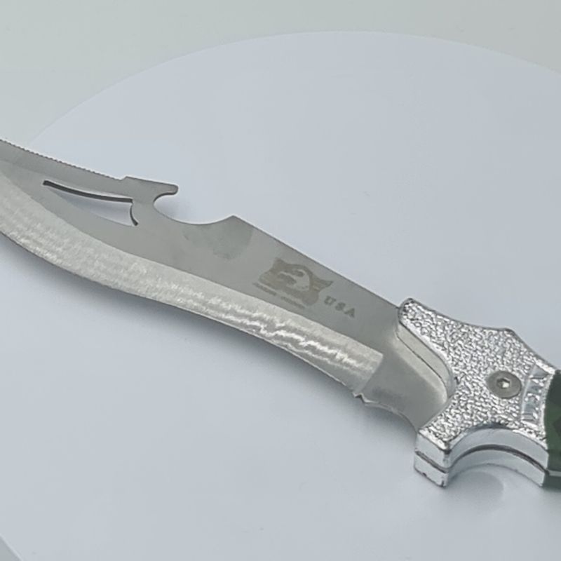 Sport si Outdoor - Camping - Cutite, bricege si accesorii - Cutite si bricege - Cutit tip baioneta, model camuflaj, 30 x 4 cm, husa - Infinity.ro