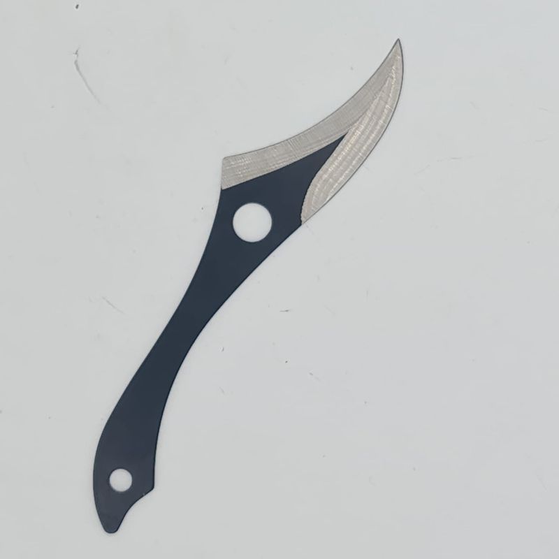 Sport si Outdoor - Camping - Cutite, bricege si accesorii - Cutite si bricege - Cutit Ninja de Aruncat in Copaci, Curbat, 18cm, Negru - Infinity.ro