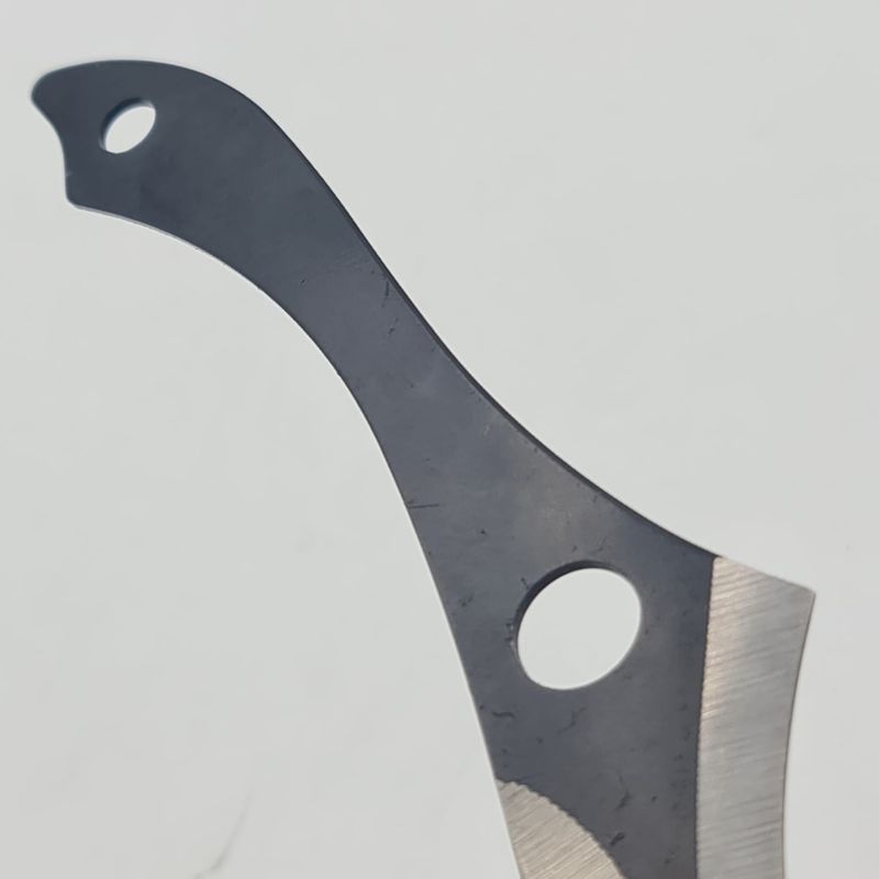 Sport si Outdoor - Camping - Cutite, bricege si accesorii - Cutite si bricege - Cutit Ninja de Aruncat in Copaci, Curbat, 18cm, Negru - Infinity.ro