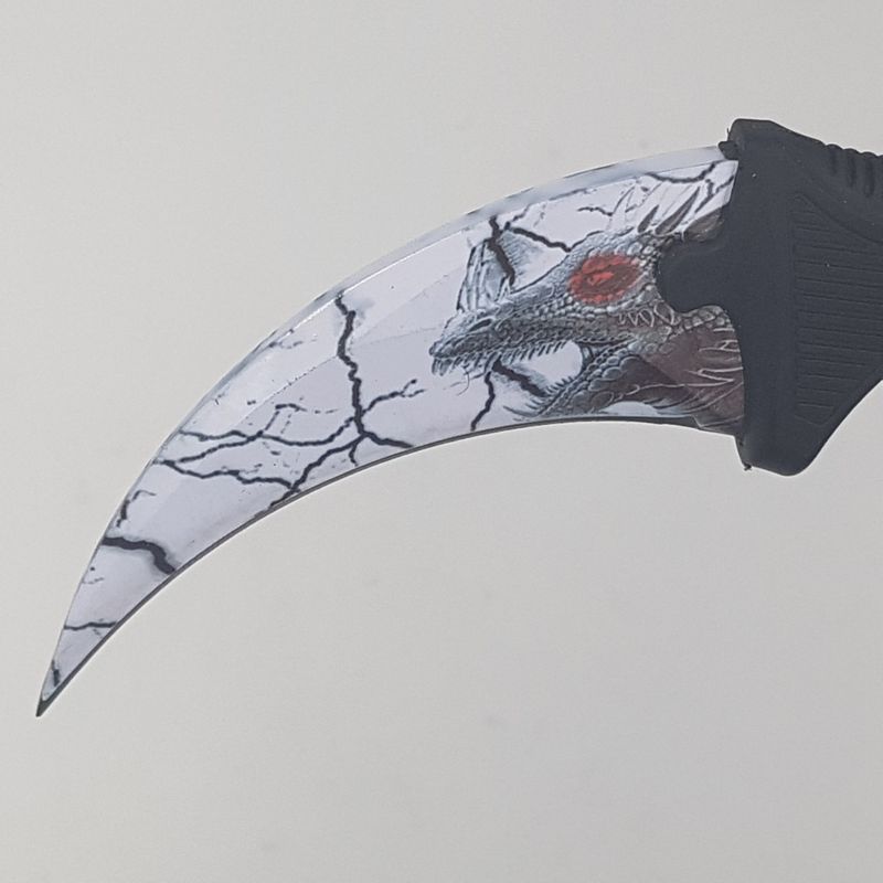 Sport si Outdoor - Camping - Cutite, bricege si accesorii - Cutite si bricege - Cutit Karambit steel cu teaca si snur de agatat, alb, dragon - Infinity.ro