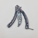 Sport si Outdoor - Camping - Cutite, bricege si accesorii - Cutite si bricege - Cutit Fluture Fara Tais Pentru Antrenament, Model Lup, 24 cm - Infinity.ro