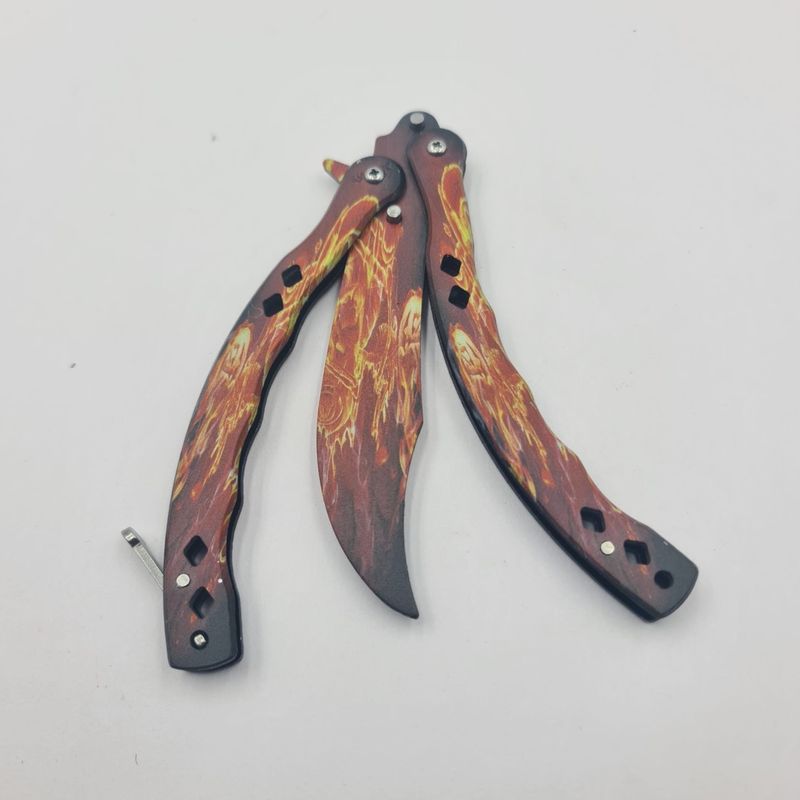 Sport si Outdoor - Camping - Cutite, bricege si accesorii - Cutite si bricege - Cutit Fluture Fara Tais Pentru Antrenament, Model Flacara, Curbat, 24 cm - Infinity.ro