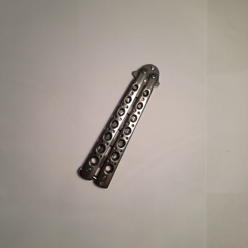 Sport si Outdoor - Camping - Cutite, bricege si accesorii - Cutite si bricege - Cutit fluture Butterfly, Balisong 22 cm, grii, antrenament, - Infinity.ro